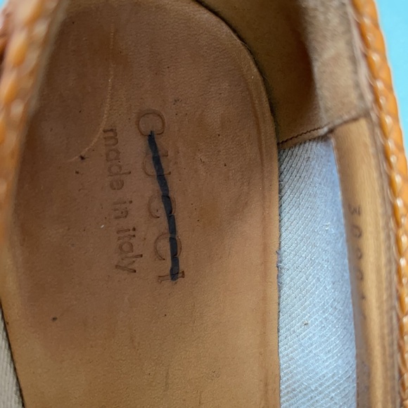 Gucci tassel loafers